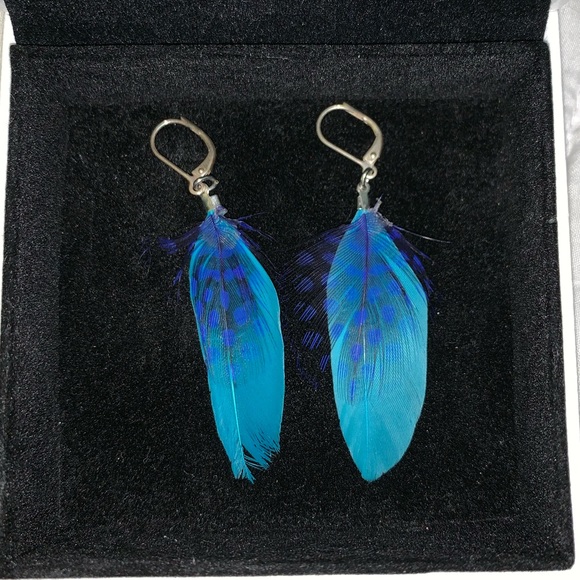 Feather earring bundle - Picture 4 of 4